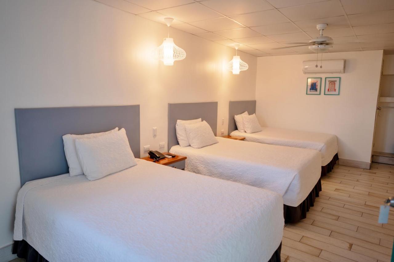 Hotel Casa Turquesa Flores Εξωτερικό φωτογραφία